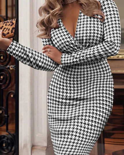 Plus Size Houndstooth Surplice Neck Long Sleeve Pencil Dress