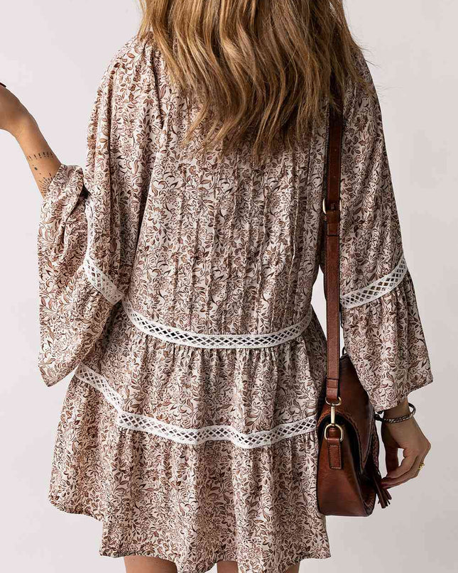 Floral Pleated Flare Sleeve Blouse