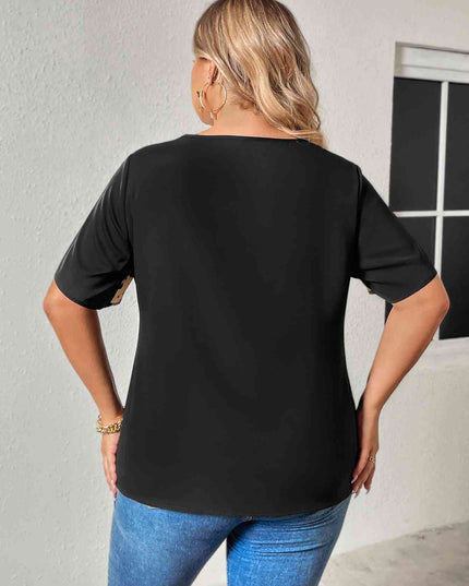 Plus Size Chain Detail V-Neck Raglan Sleeve Blouse