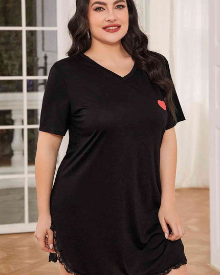 Plus Size Lace Trim V-Neck Short Sleeve Night Dress