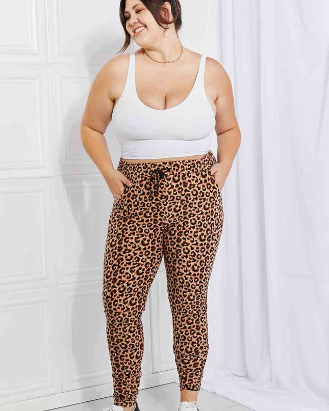 Leggings Depot Full Size Spotted Downtown Leopard Print Joggers