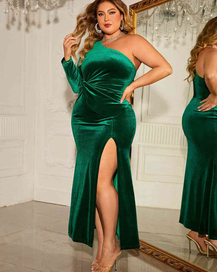 Plus Size One-Shoulder Twisted Split Dress