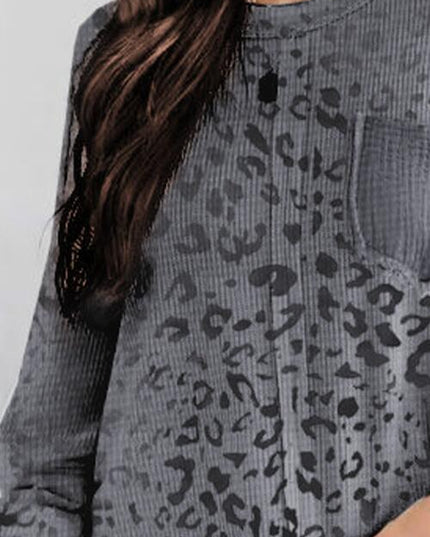 Pocketed Leopard Dropped Shoulder T-shirt