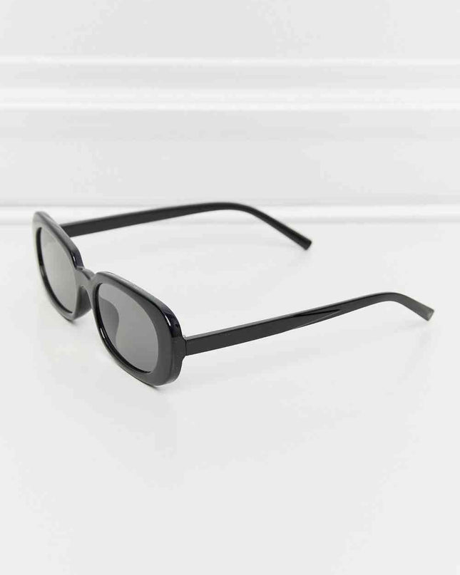 Oval Full Rim Sunglasses