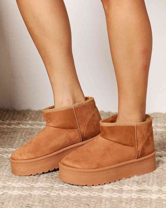 Legend Women's Fleece Lined Chunky Platform Mini Boots