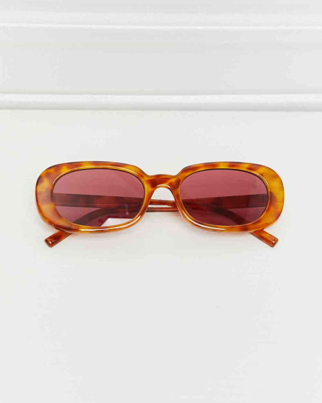 Oval Full Rim Sunglasses