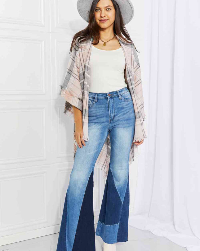 Leto Punch of Plaid Lightweight Poncho