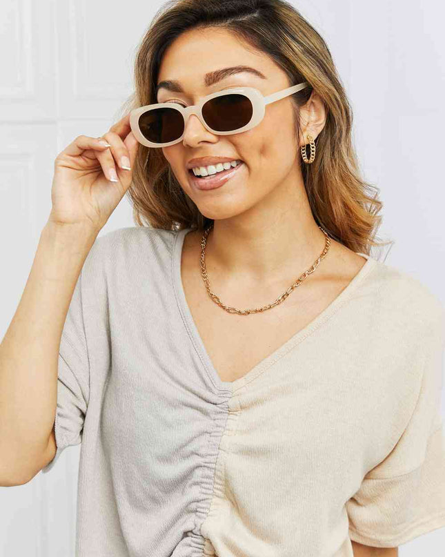 Oval Full Rim Sunglasses
