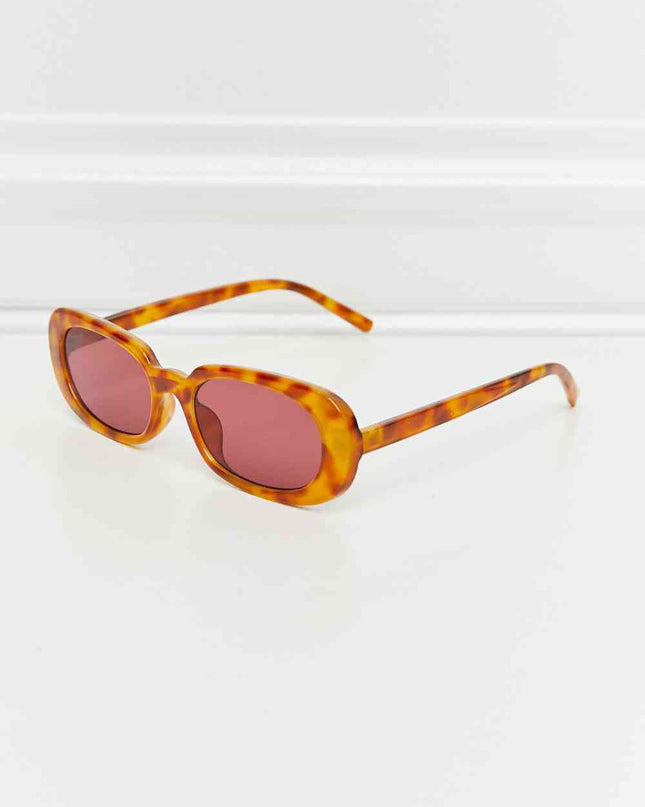 Oval Full Rim Sunglasses