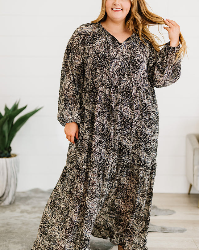 Plus Size Paisley Print Balloon Sleeve Maxi Dress