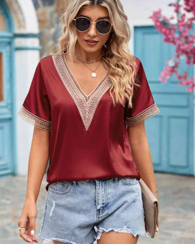 Contrast Trim Short Sleeve Plunge Blouse