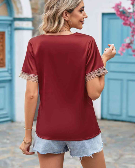 Contrast Trim Short Sleeve Plunge Blouse