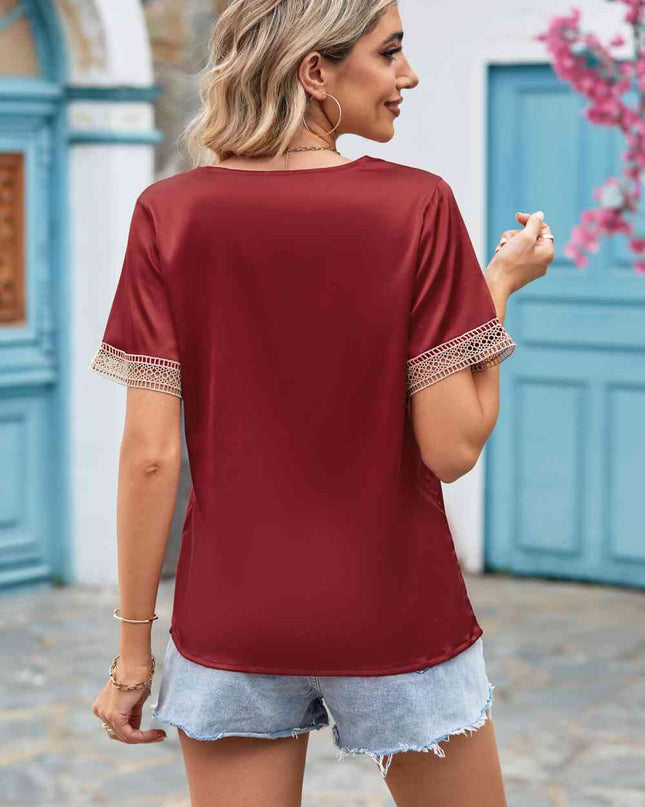 Contrast Trim Short Sleeve Plunge Blouse