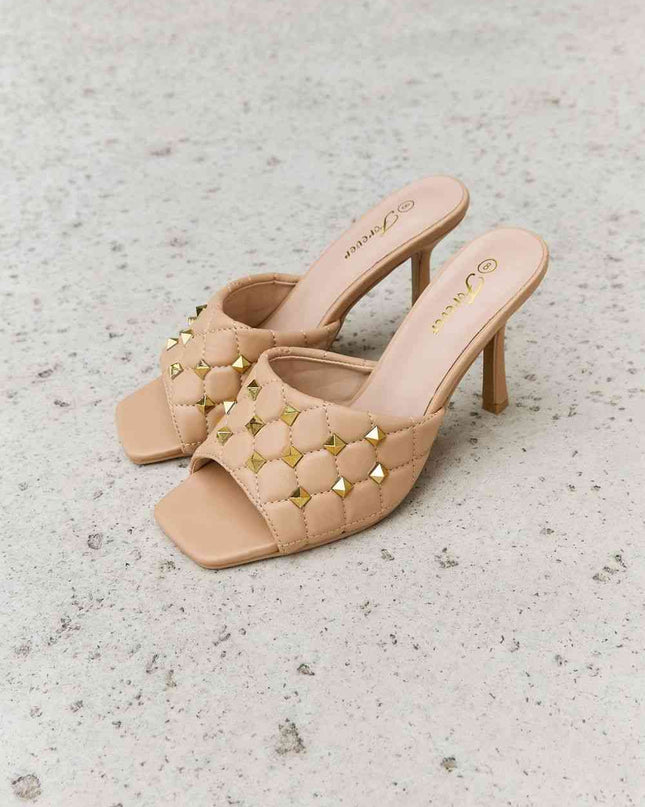 Forever Link Square Toe Quilted Mule Heels in Nude