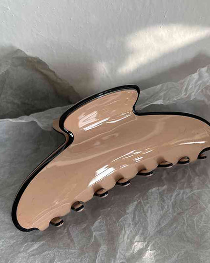 Elegant Hair Claw Clip