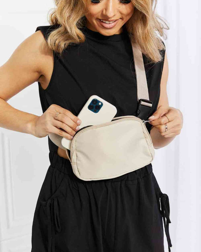 Buckle Zip Closure Fanny Pack