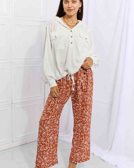 Heimish Right Angle Full Size Geometric Printed Pants in Red Orange