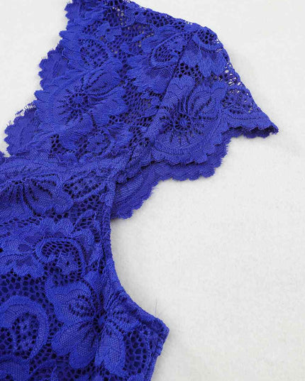 Ruched Sweetheart Neck Lace Bodysuit