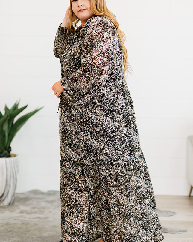 Plus Size Paisley Print Balloon Sleeve Maxi Dress