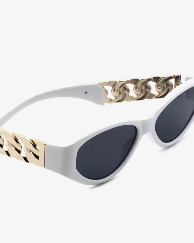 Chain Detail Temple Cat Eye Sunglasses