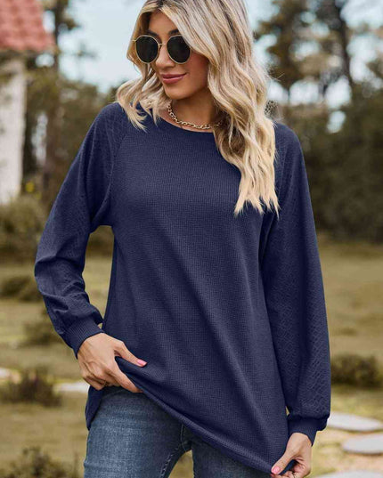 Round Neck Raglan Sleeve Sweatshirt