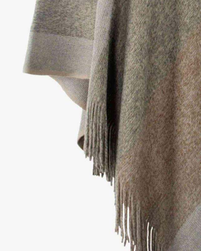 Color Block Fringe Hem Poncho