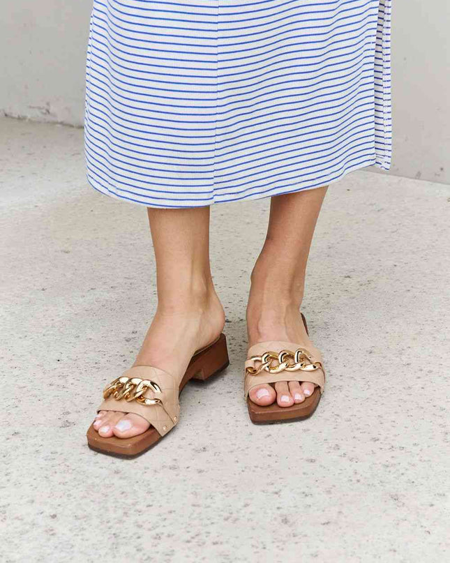 Forever Link Square Toe Chain Detail Clog Sandal in Tan