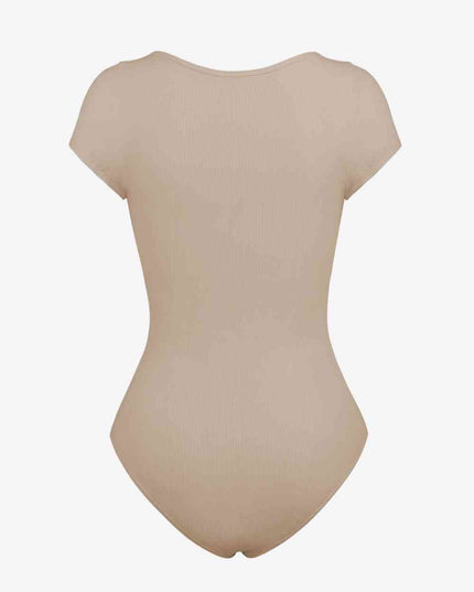 Scoop Neck Short Sleeve Bodysuit