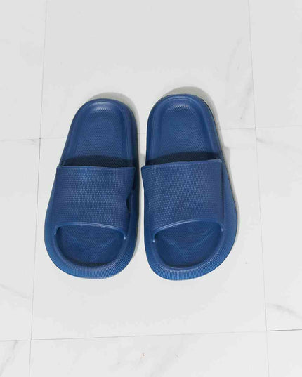 MMShoes Arms Around Me Open Toe Slide in Navy