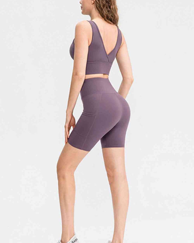 Wide Waistband Sports Shorts with Pockets