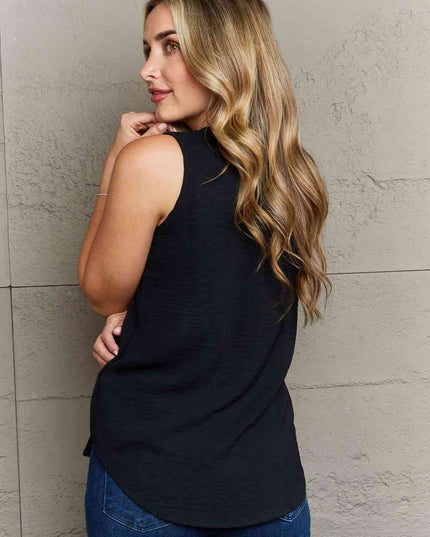 Ninexis First Glance Sleeveless Neckline Slit Top