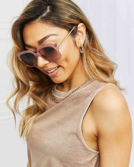 Square Metal-Plastic Hybrid Temple Sunglasses