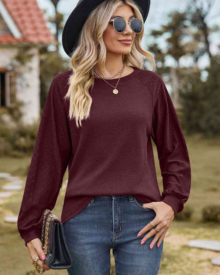Round Neck Raglan Sleeve Sweatshirt