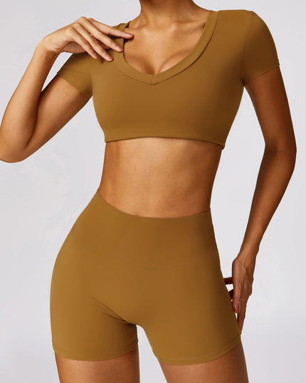 Scoop Neck Short Sleeve Cropped Active T-Shirt