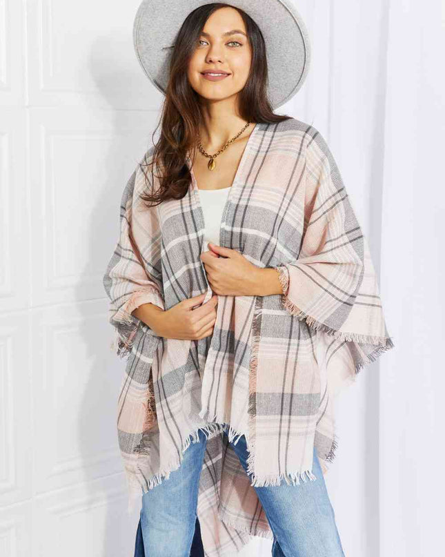 Leto Punch of Plaid Lightweight Poncho