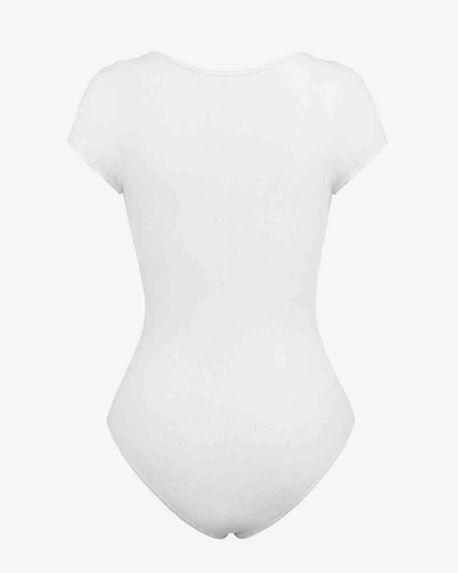 Scoop Neck Short Sleeve Bodysuit
