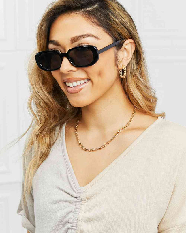 Oval Full Rim Sunglasses