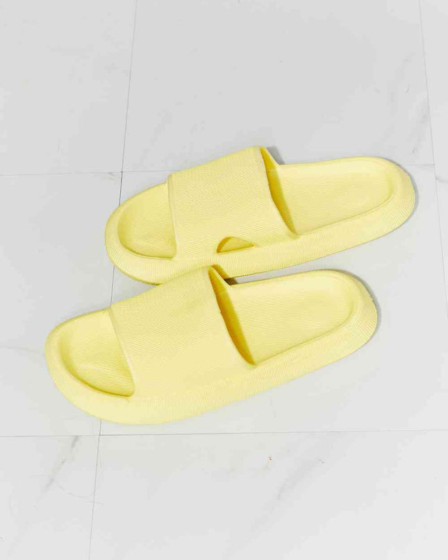 MMShoes Arms Around Me Open Toe Slide in Yellow