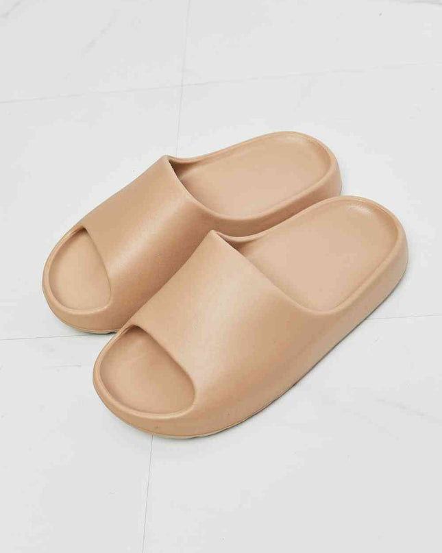 NOOK JOI In My Comfort Zone Slides in Beige