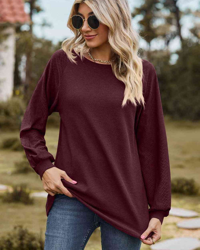 Round Neck Raglan Sleeve Sweatshirt