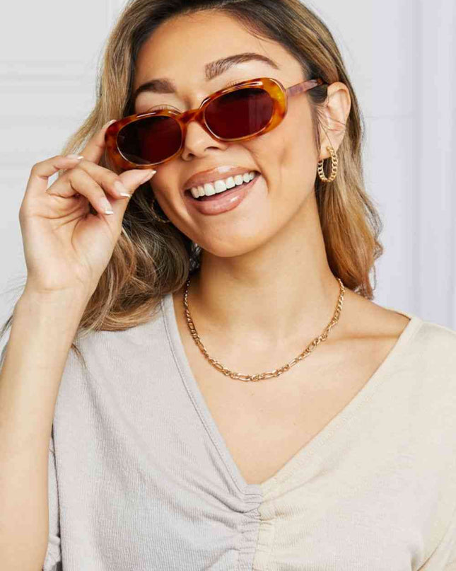 Oval Full Rim Sunglasses