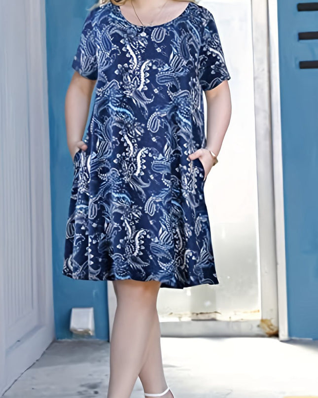 Plus Size Printed Round Neck Short Sleeve Dress