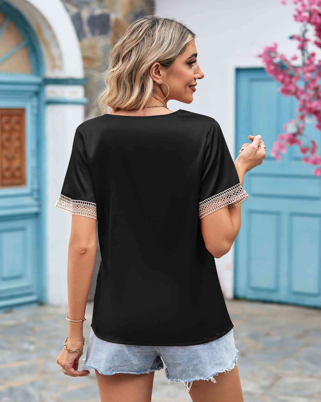 Contrast Trim Short Sleeve Plunge Blouse