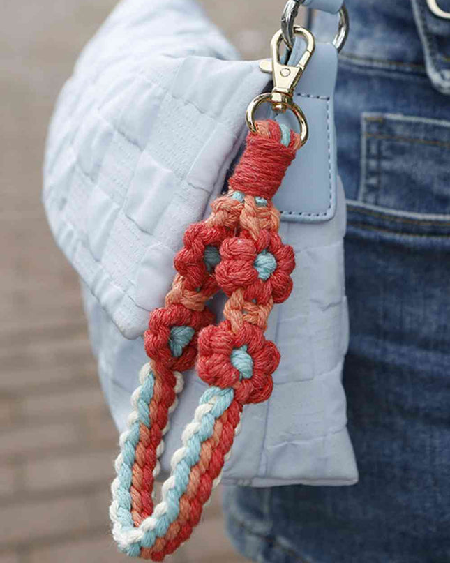 Flower Shape Wristlet Zinc Alloy Closure Macrame Key Chain