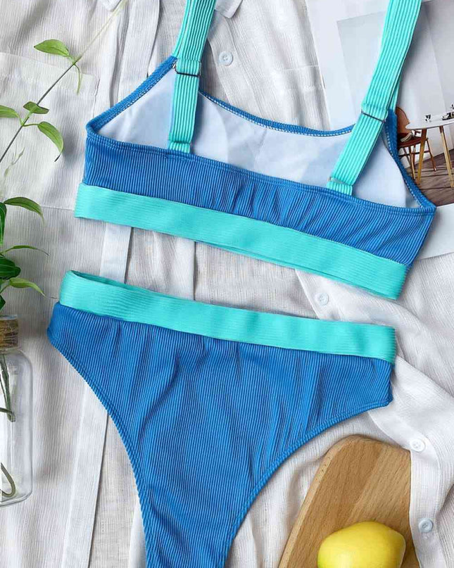 Color Block Scoop Neck Bikini Set
