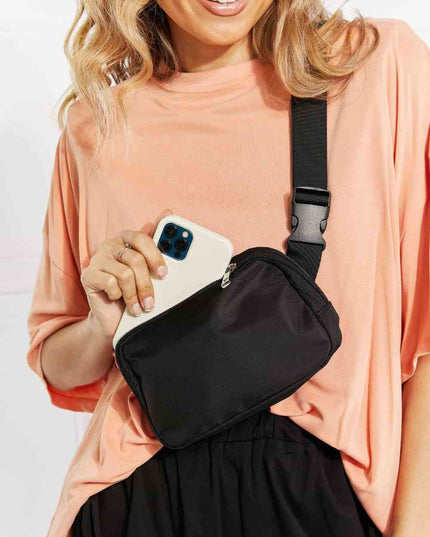 Buckle Zip Closure Fanny Pack