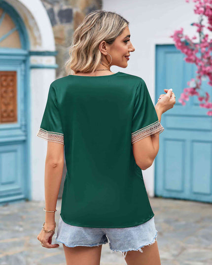 Contrast Trim Short Sleeve Plunge Blouse
