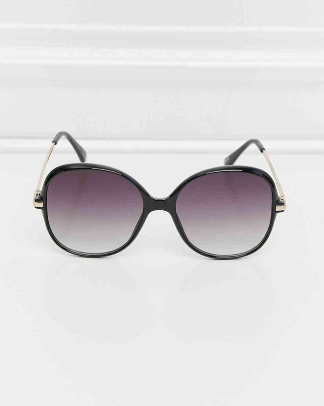 Metal-Plastic Hybrid Full Rim Sunglasses