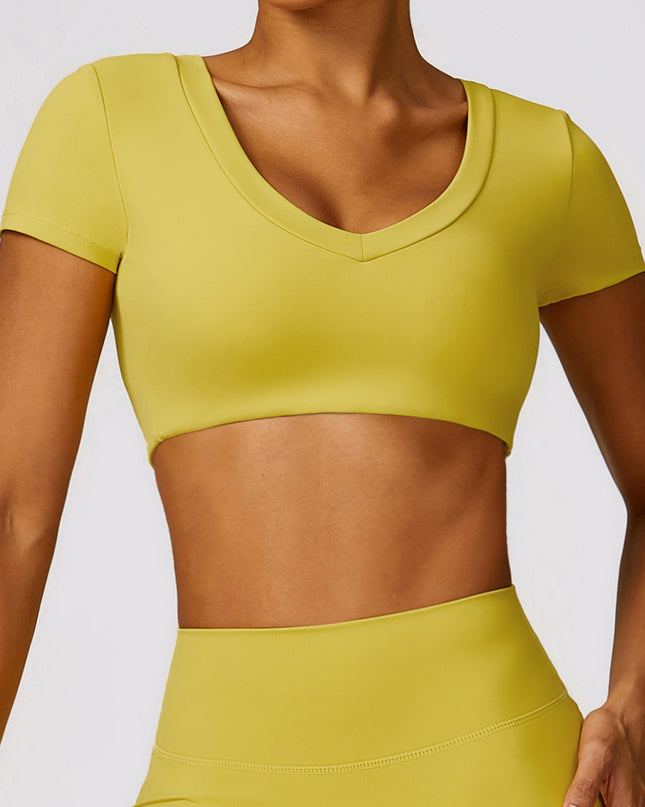 Scoop Neck Short Sleeve Cropped Active T-Shirt