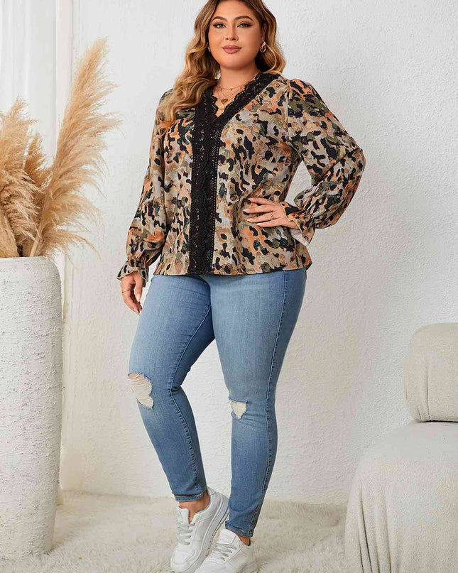 Plus Size Lace Trim Flounce Sleeve Blouse
